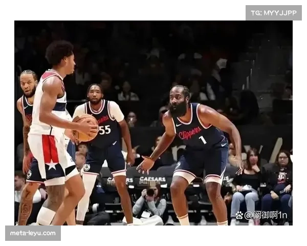 活塞防守效率联盟第二 年轻球队靠防守奠定基础